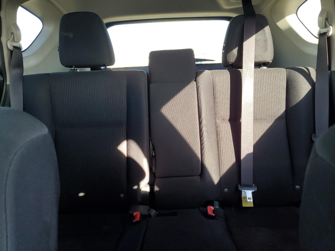 2015 Toyota Rav4 Le VIN: JTMBFREV9FD125919 Lot: 85890815