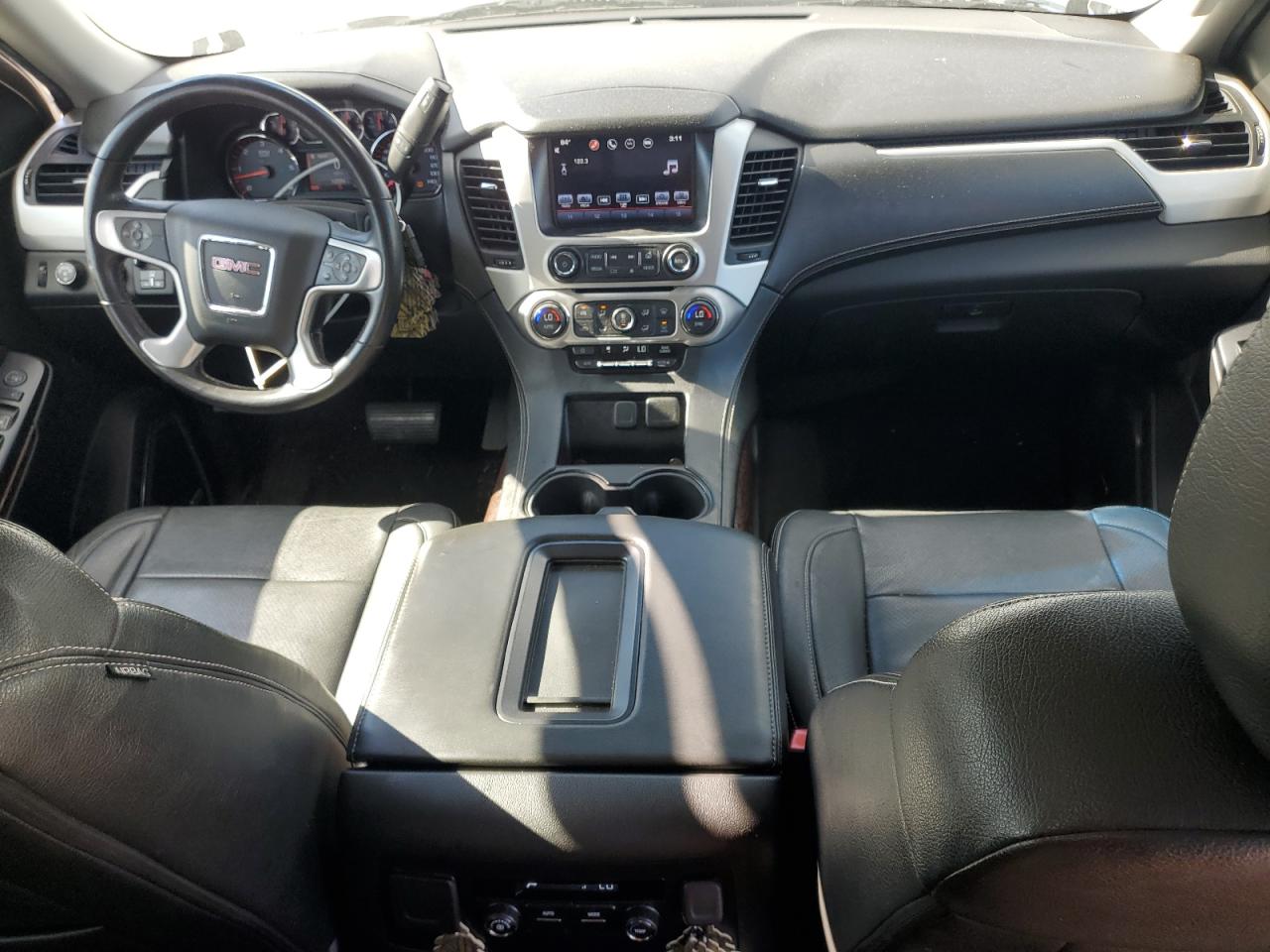 2016 GMC Yukon Xl K1500 Sle VIN: 1GKS2FKC4GR303368 Lot: 85346775