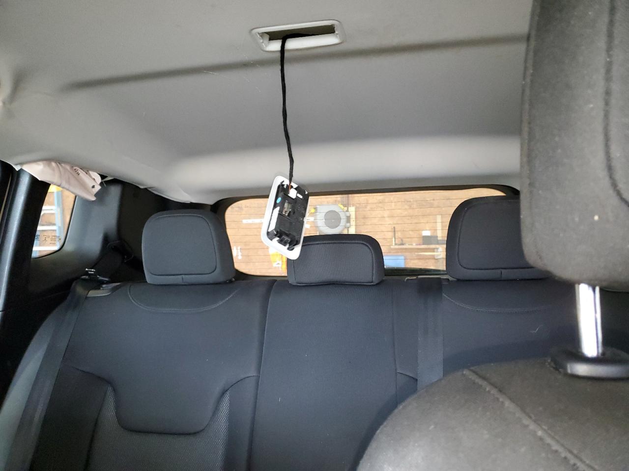 2018 Jeep Renegade Sport VIN: ZACCJBAB2JPJ45085 Lot: 85652365