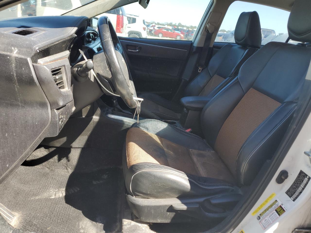 2016 Toyota Corolla L VIN: 5YFBURHE2GP406380 Lot: 82325735