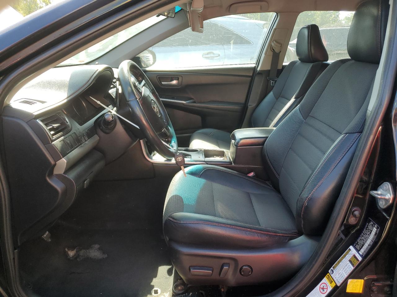 2016 Toyota Camry Le VIN: 4T1BF1FK9GU586542 Lot: 85272425