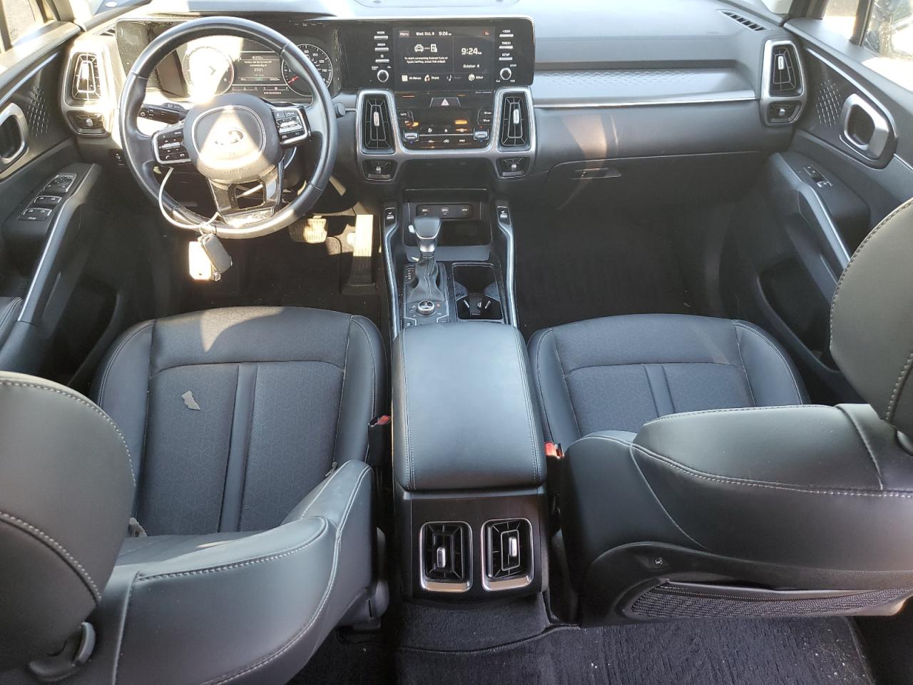 2021 Kia Sorento S VIN: 5XYRLDLC4MG005830 Lot: 82243375