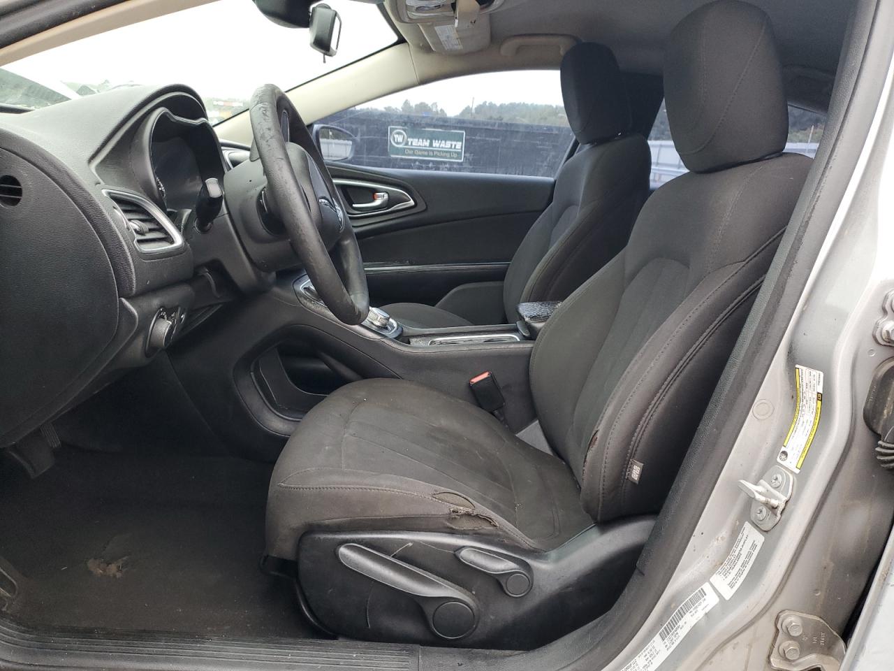 2015 Chrysler 200 Limited VIN: 1C3CCCAB3FN626664 Lot: 90434675