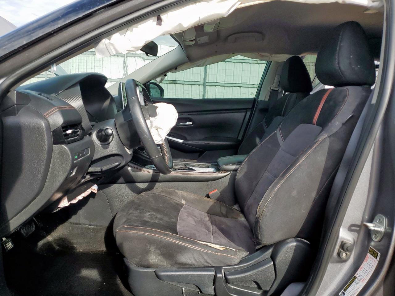 2022 Nissan Sentra Sr VIN: 3N1AB8DV2NY220923 Lot: 82325325