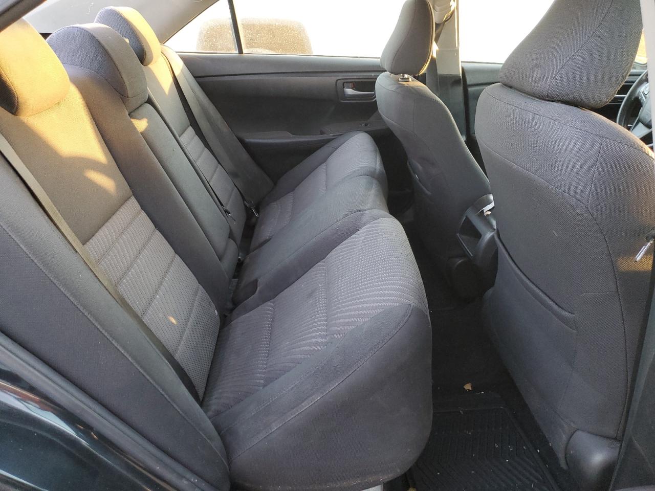 2016 Toyota Camry Le VIN: 4T1BF1FK1GU562395 Lot: 89811165