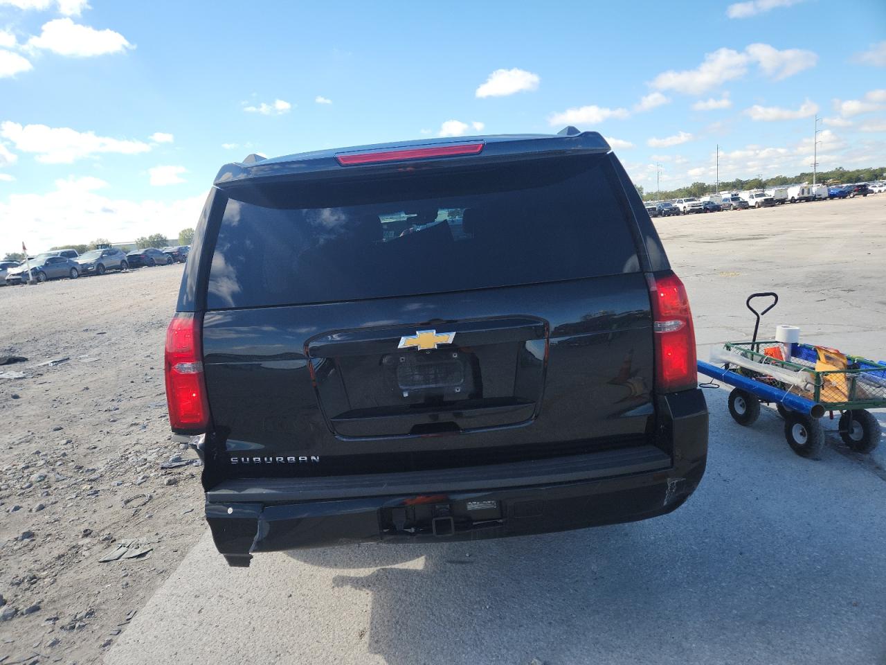 2019 Chevrolet Suburban C1500 Lt VIN: 1GNSCHKCXKR161435 Lot: 90894635