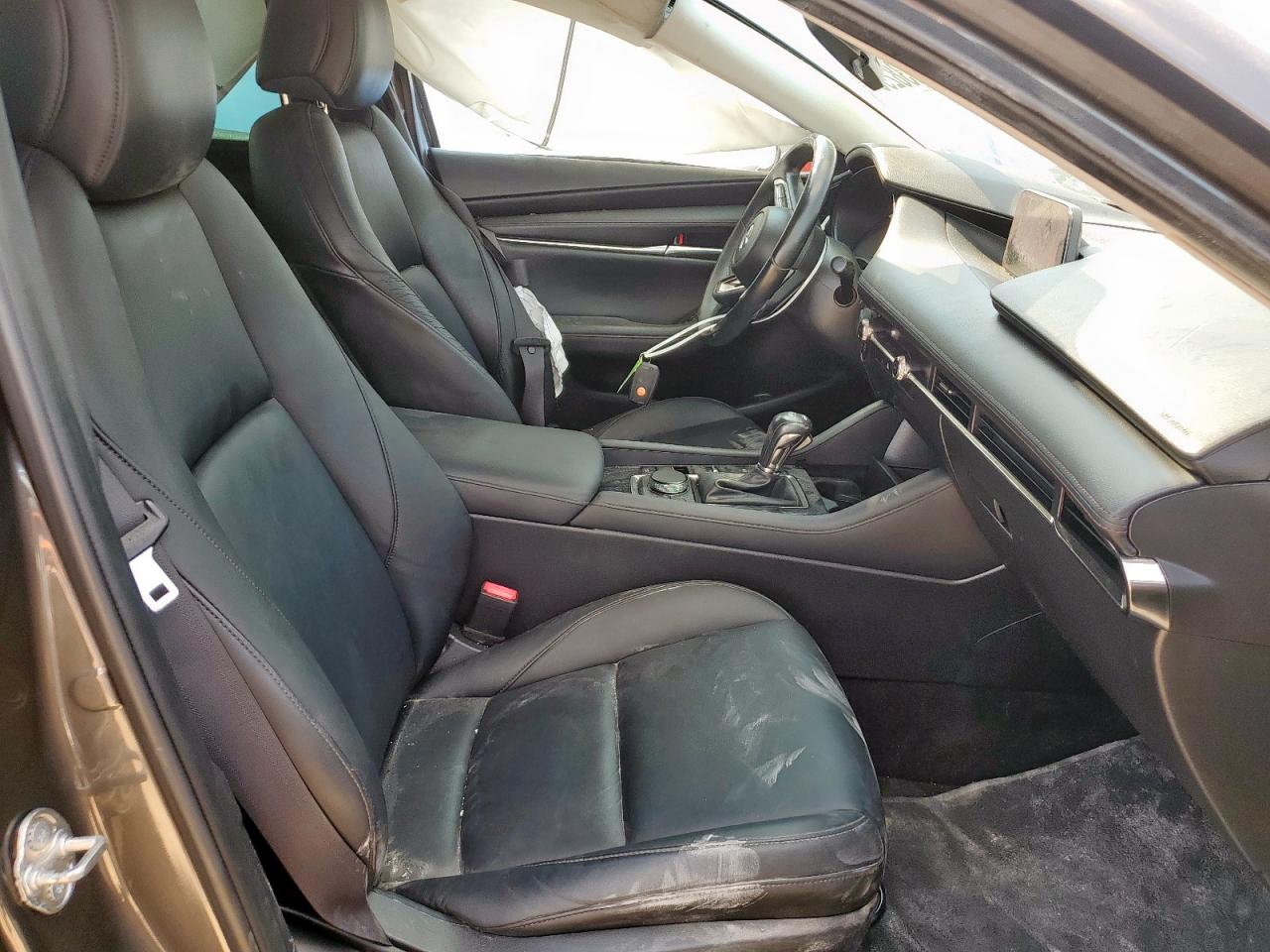 2019 Mazda 3 Preferred Plus VIN: JM1BPACL9K1110106 Lot: 80838295