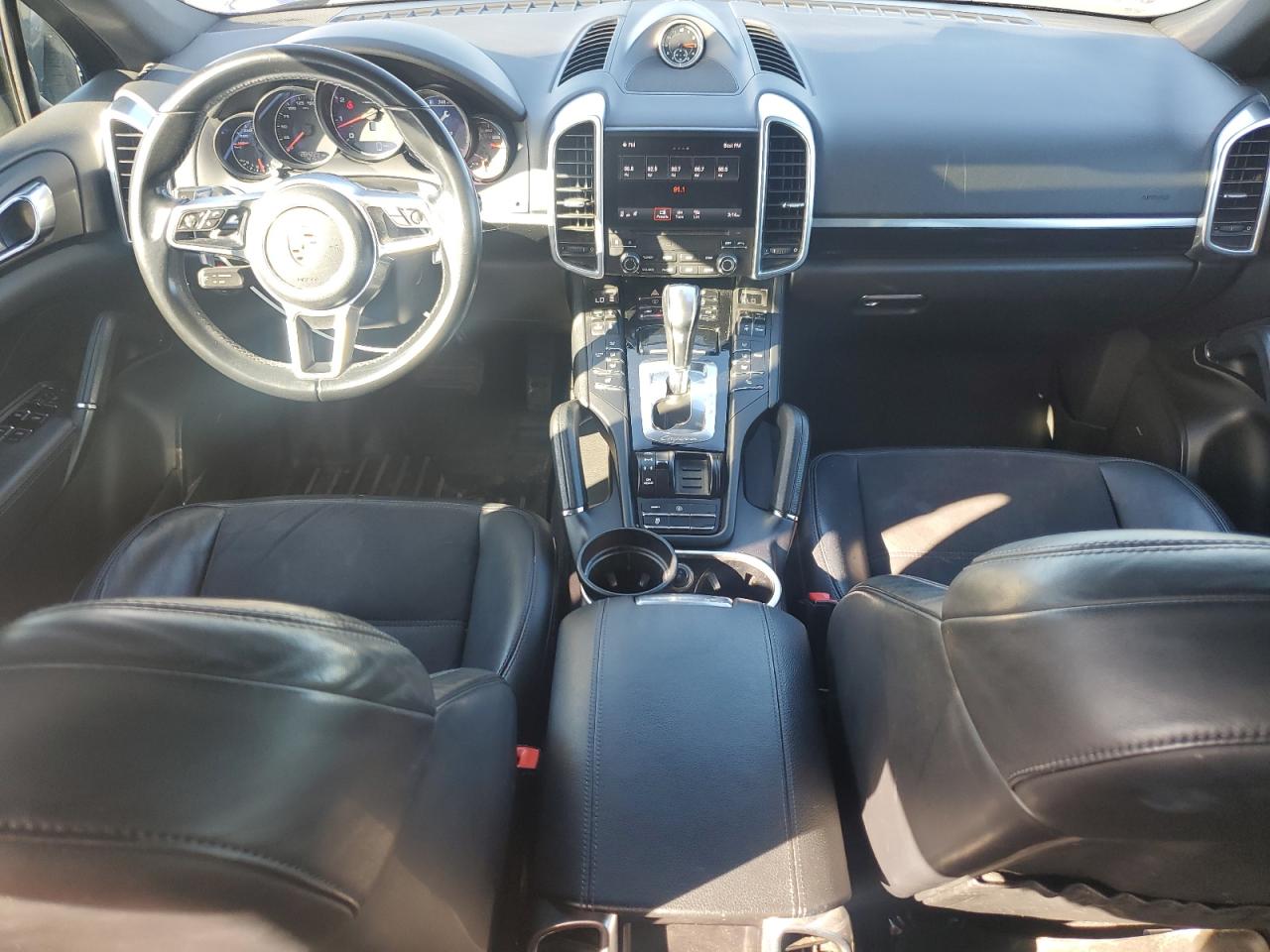 2017 Porsche Cayenne VIN: WP1AA2A26HKA81100 Lot: 81268415