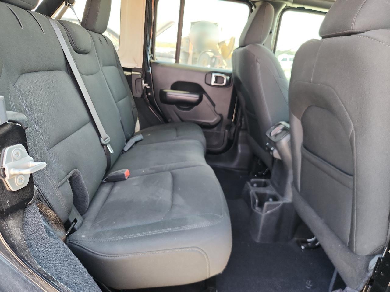 2019 Jeep Wrangler Unlimited Sport VIN: 1C4HJXDG9KW556906 Lot: 86706405