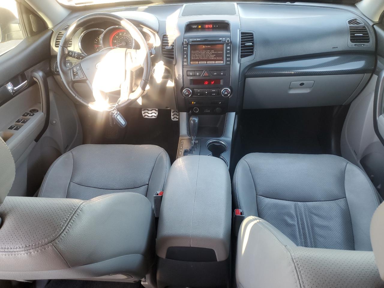 2011 Kia Sorento Sx VIN: 5XYKWDA23BG120421 Lot: 82649355
