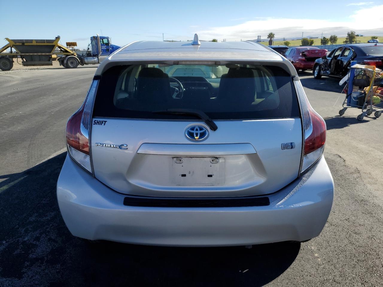 2015 Toyota Prius C VIN: JTDKDTB38F1099191 Lot: 82625455