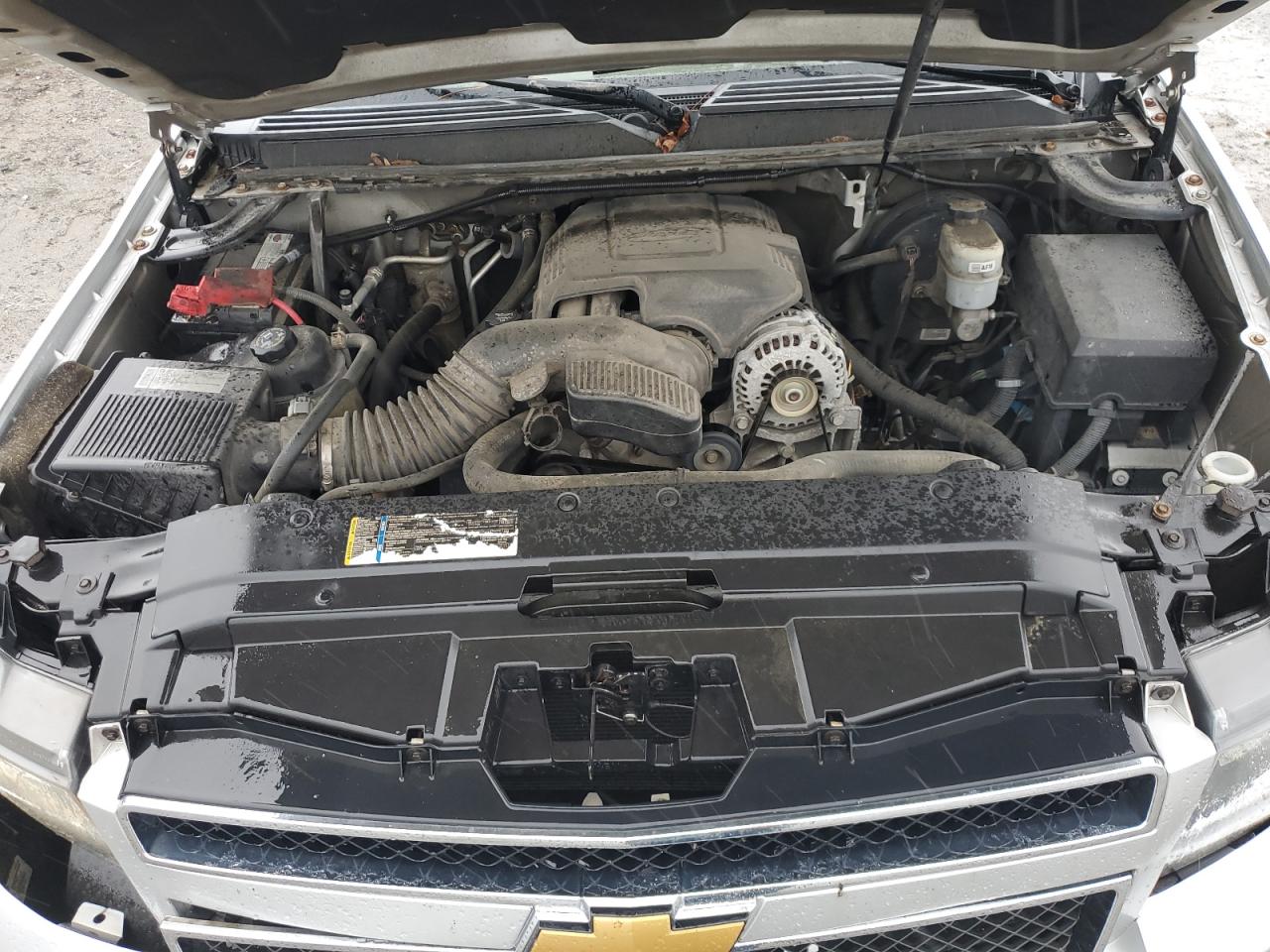 2010 Chevrolet Suburban C1500 Lt VIN: 1GNUCJE02AR202480 Lot: 85529905