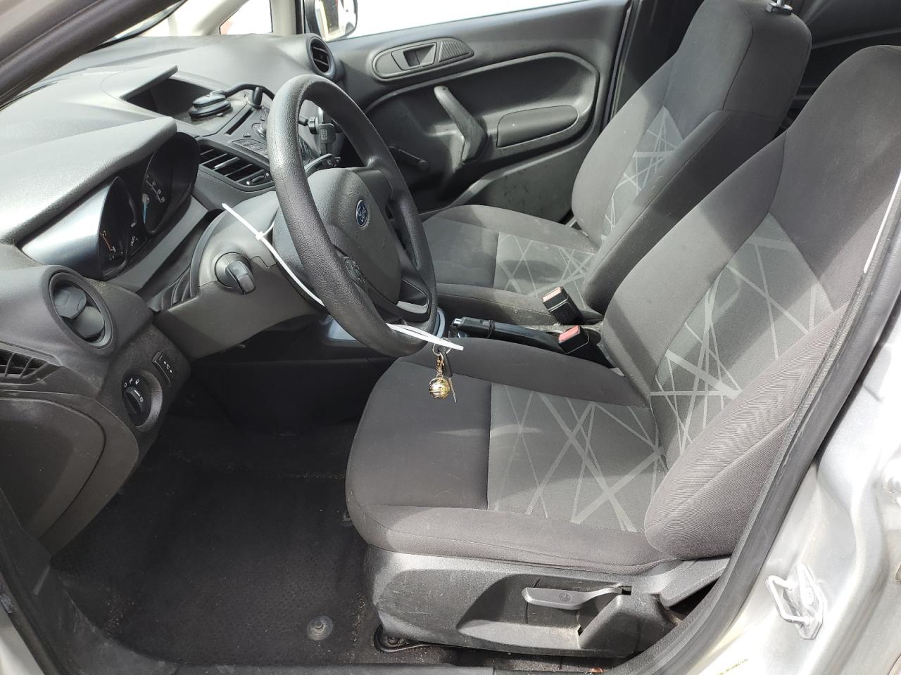 2014 Ford Fiesta S VIN: 3FADP4AJXEM127943 Lot: 82707245