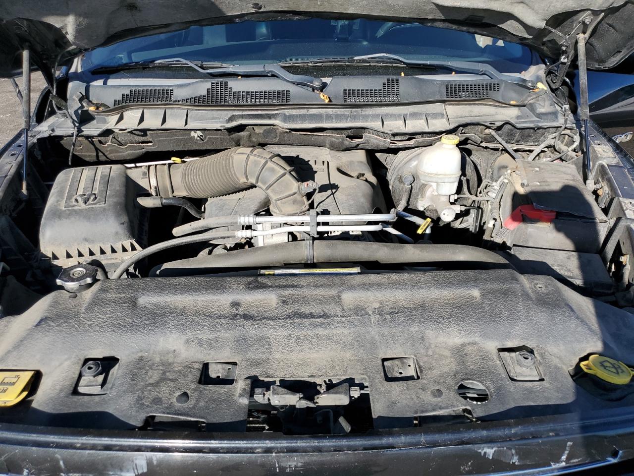 2011 Dodge Ram 1500 VIN: 1D7RV1CT2BS557235 Lot: 84215315