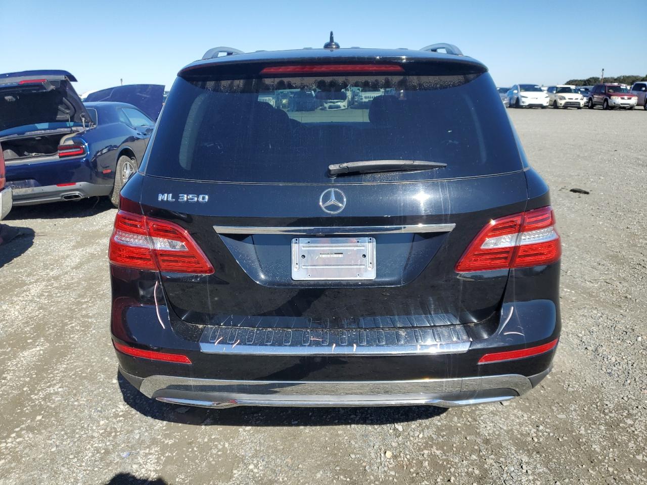2015 Mercedes-Benz Ml 350 VIN: 4JGDA5JB2FA563934 Lot: 86833585