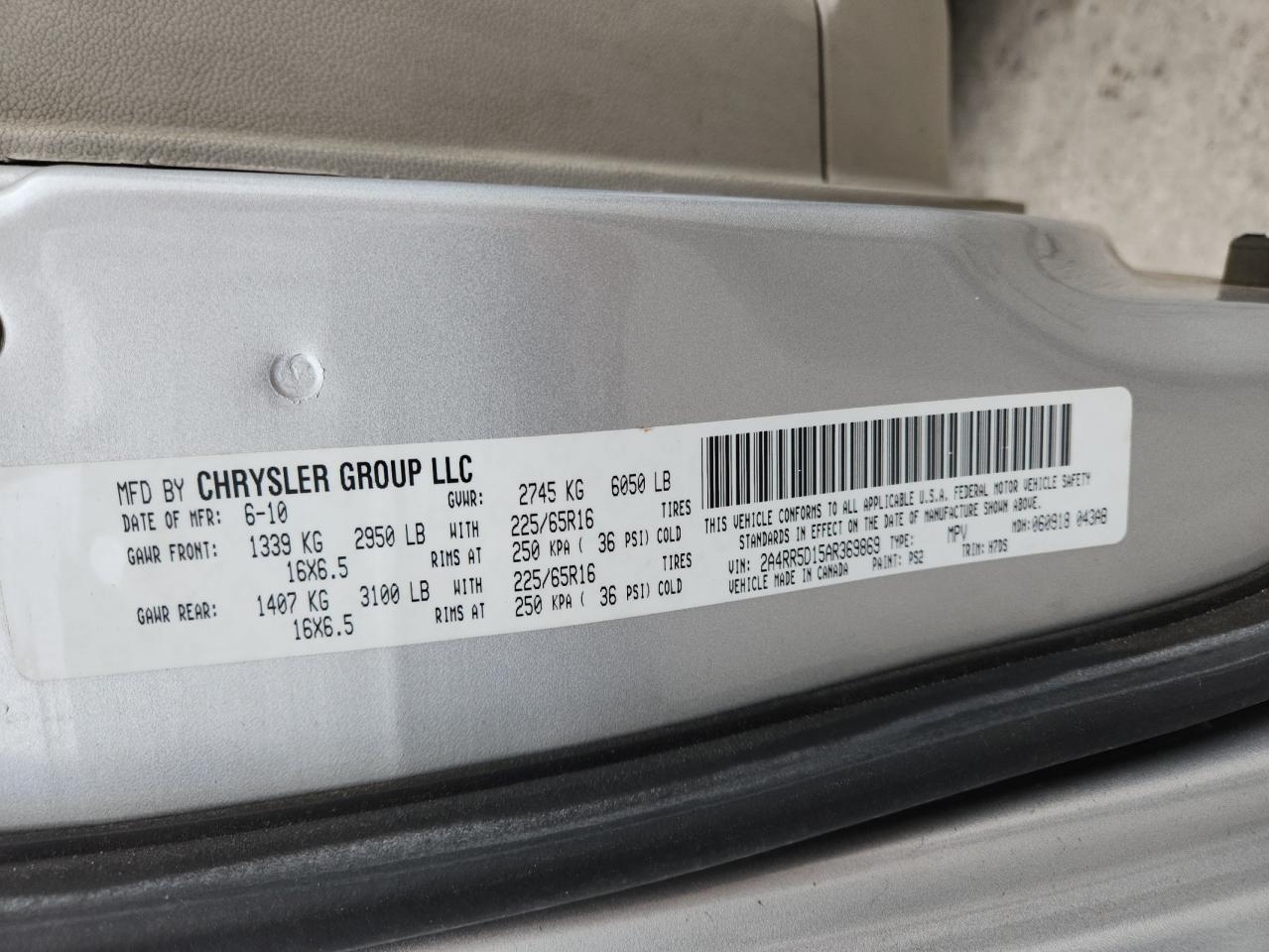 2010 Chrysler Town & Country Touring VIN: 2A4RR5D15AR369869 Lot: 95025935