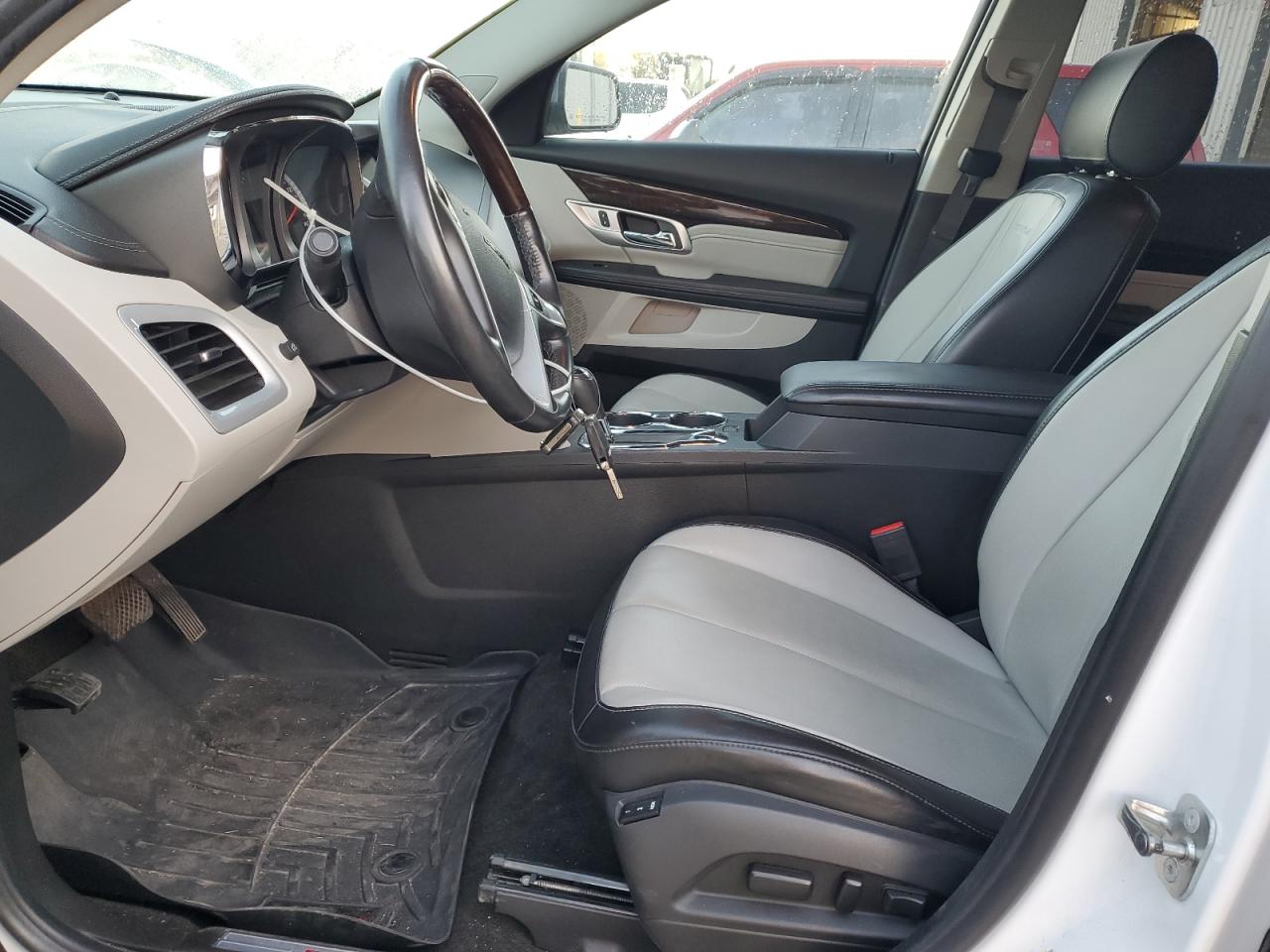 2017 GMC Terrain Denali VIN: 2GKFLVE37H6117132 Lot: 82195105