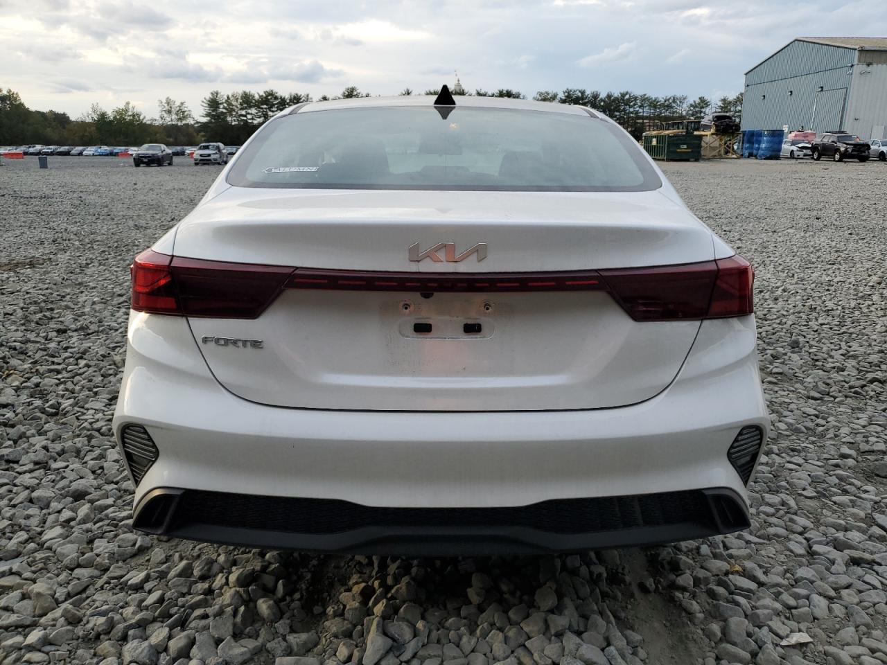 2024 Kia Forte Lx VIN: 3KPF24AD3RE710737 Lot: 85260605