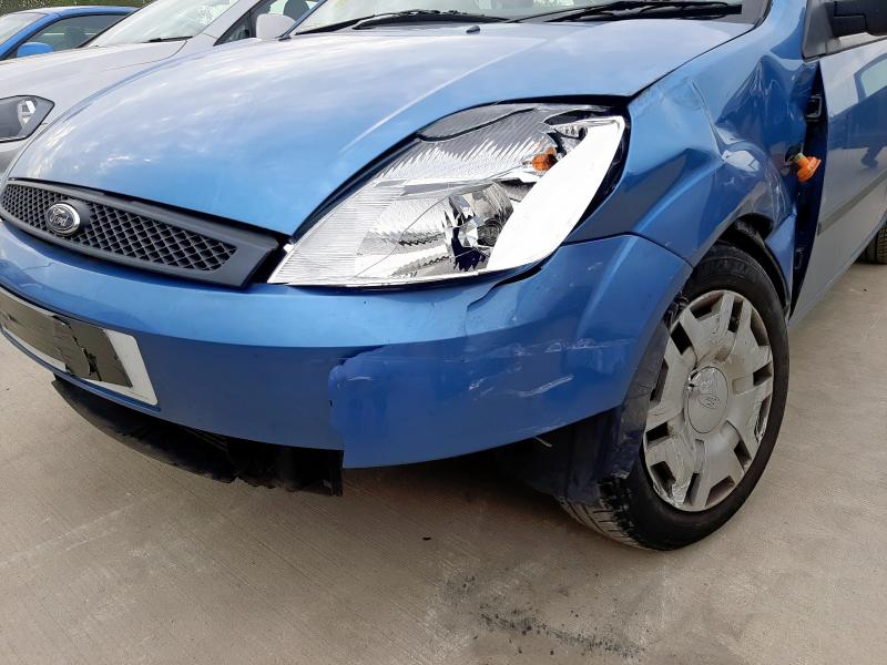 2003 FORD FIESTA LX 