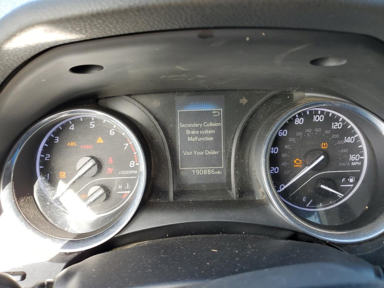 2020 Toyota Camry Le VIN: 4T1C11AK3LU995754 Lot: 82142855