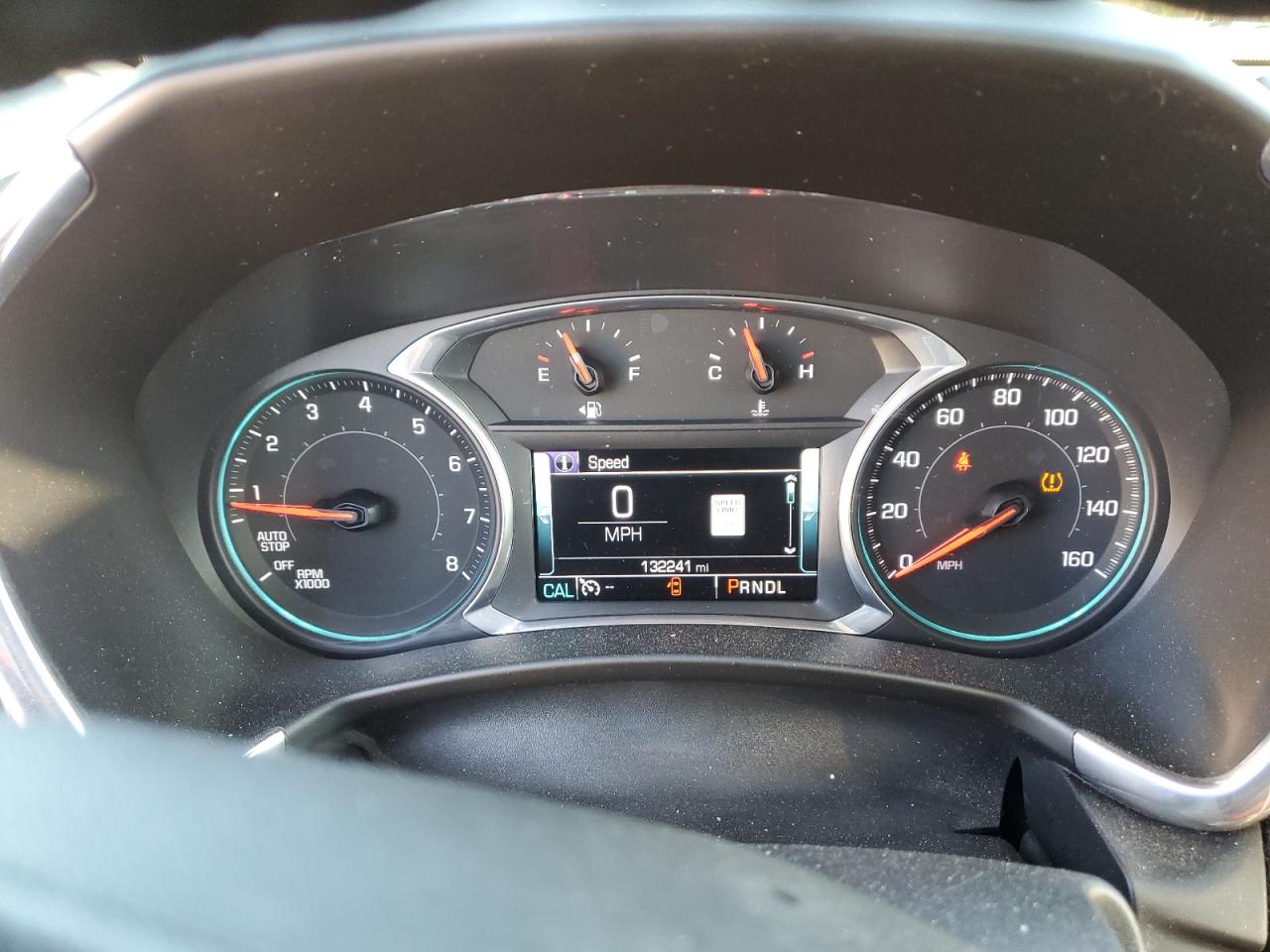 2018 Chevrolet Equinox Premier VIN: 3GNAXVEV1JL108642 Lot: 84890925