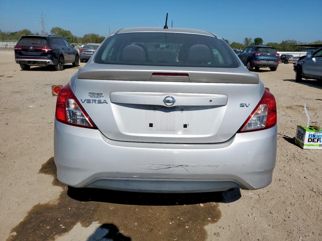 2017 Nissan Versa S VIN: 3N1CN7APXHK417748 Lot: 82502365