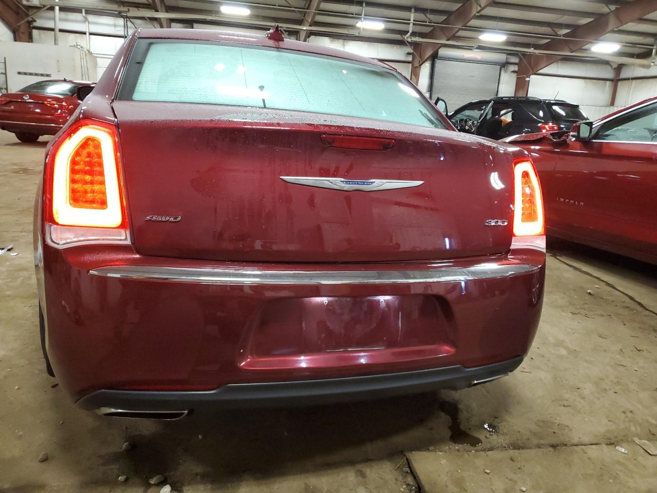 2015 Chrysler 300 Limited VIN: 2C3CCARG8FH923250 Lot: 82706805