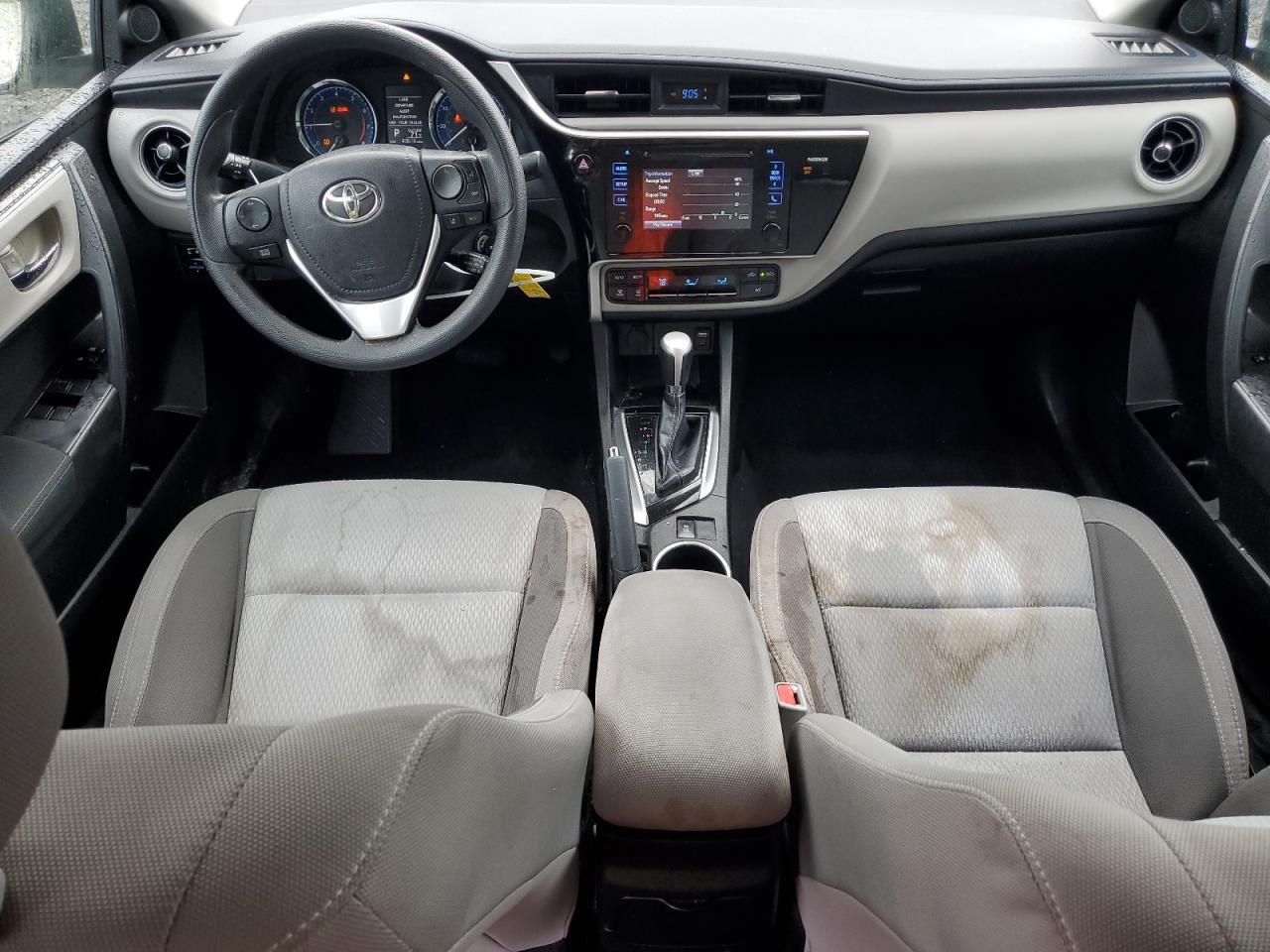 2017 Toyota Corolla L VIN: 5YFBURHE9HP594915 Lot: 85701315