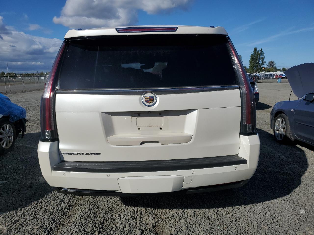 2015 Cadillac Escalade Premium VIN: 1GYS4CKJ1FR152422 Lot: 84065505