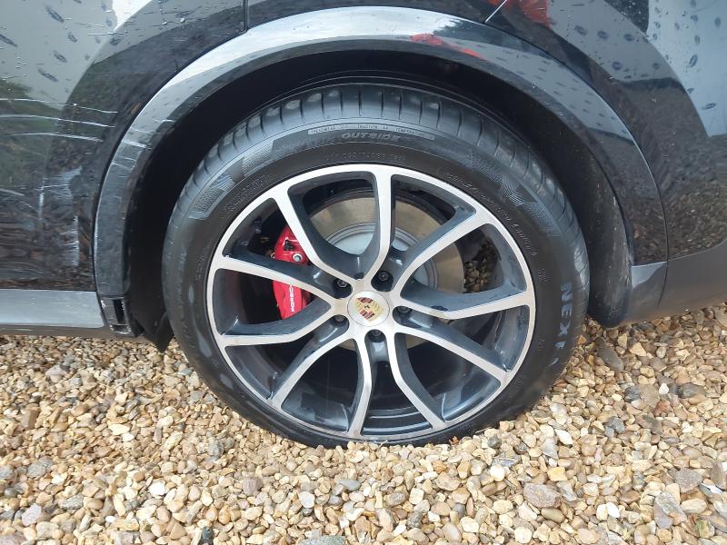 2023 PORSCHE CAYENNE S 5DR TIPTRONIC S