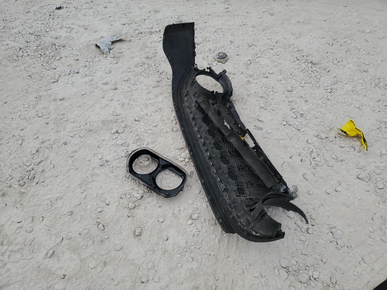 2016 Jeep Renegade Latitude VIN: ZACCJABT4GPE34241 Lot: 89730335