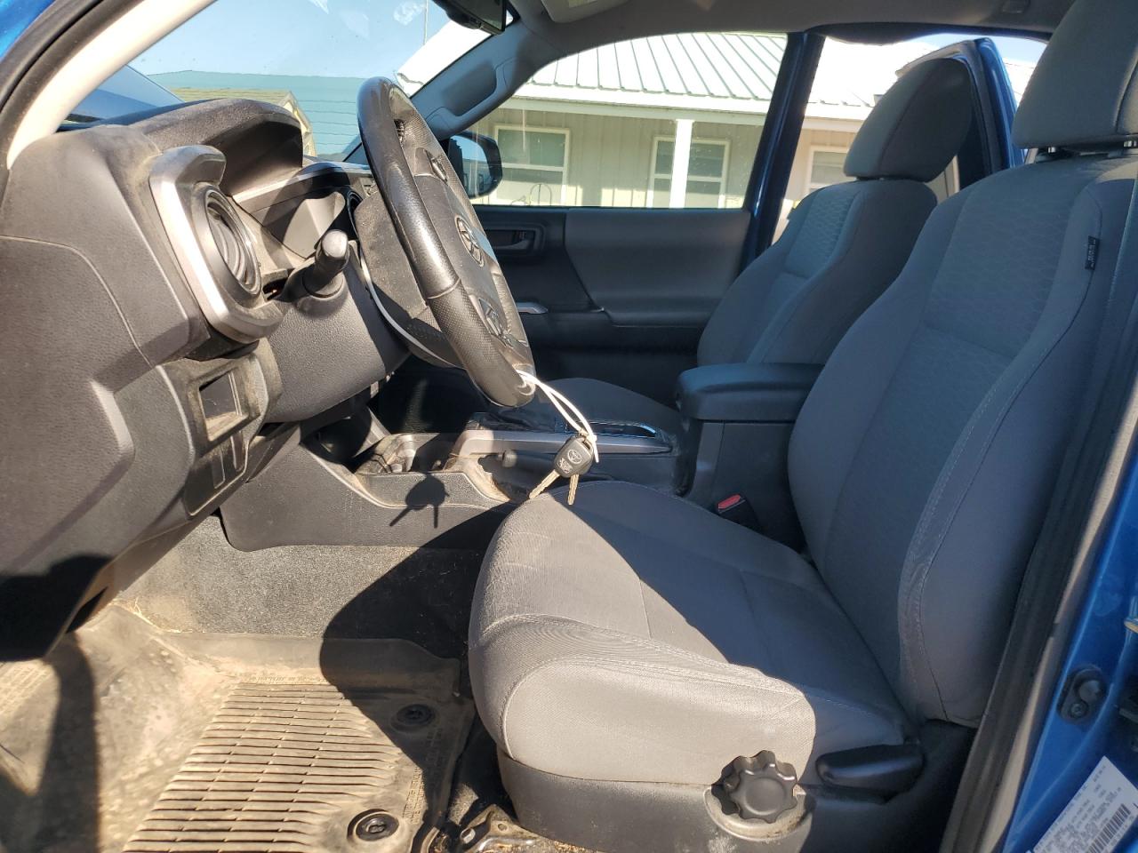 2017 Toyota Tacoma Access Cab VIN: 5TFSZ5AN1HX051094 Lot: 87091995