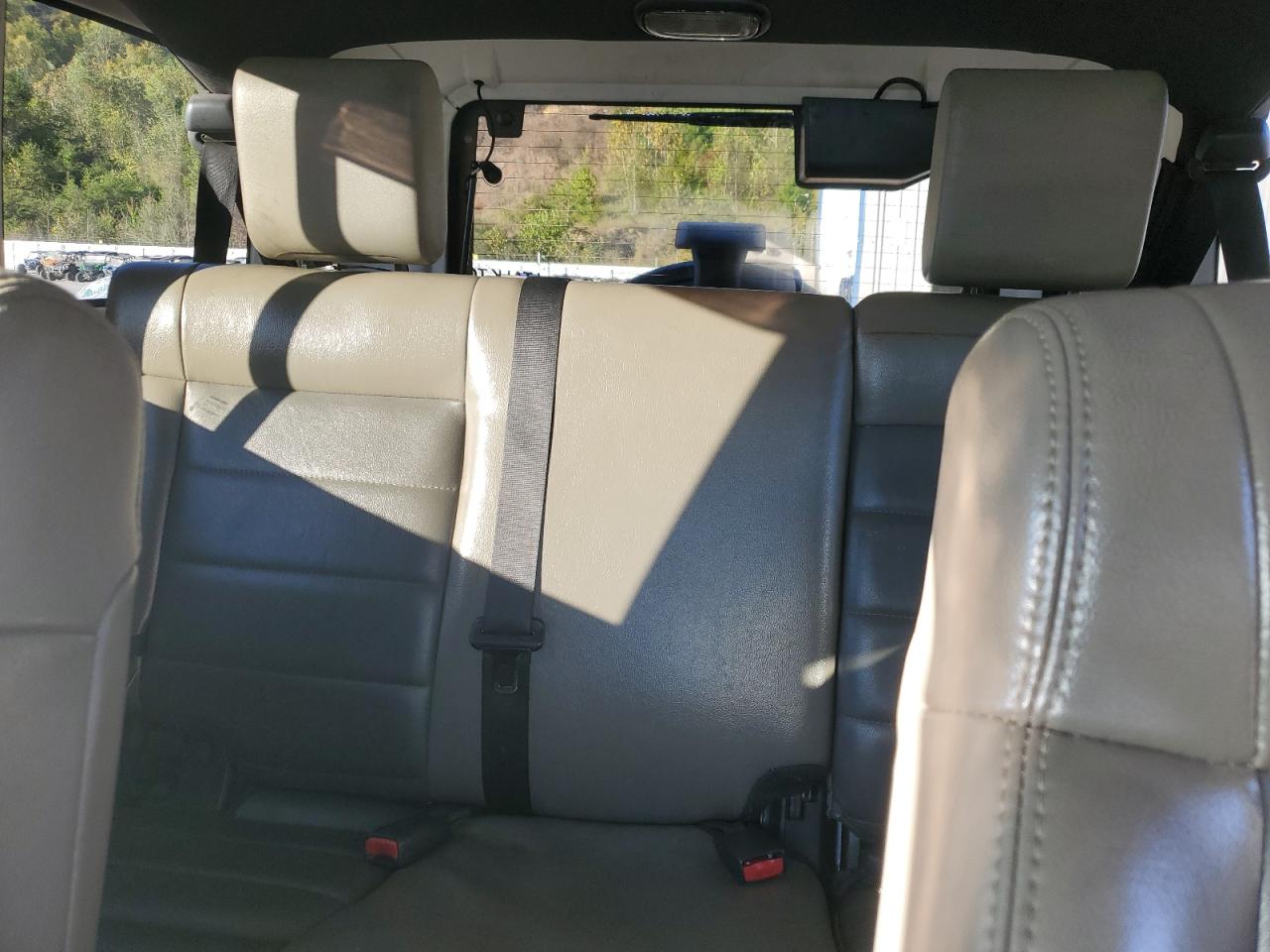 2010 Jeep Wrangler Unlimited Sahara VIN: 1J4HA5H11AL166936 Lot: 82309995