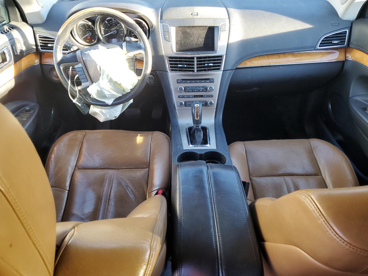 2010 Lincoln Mkt VIN: 2LMHJ5AT0ABJ20192 Lot: 84576825