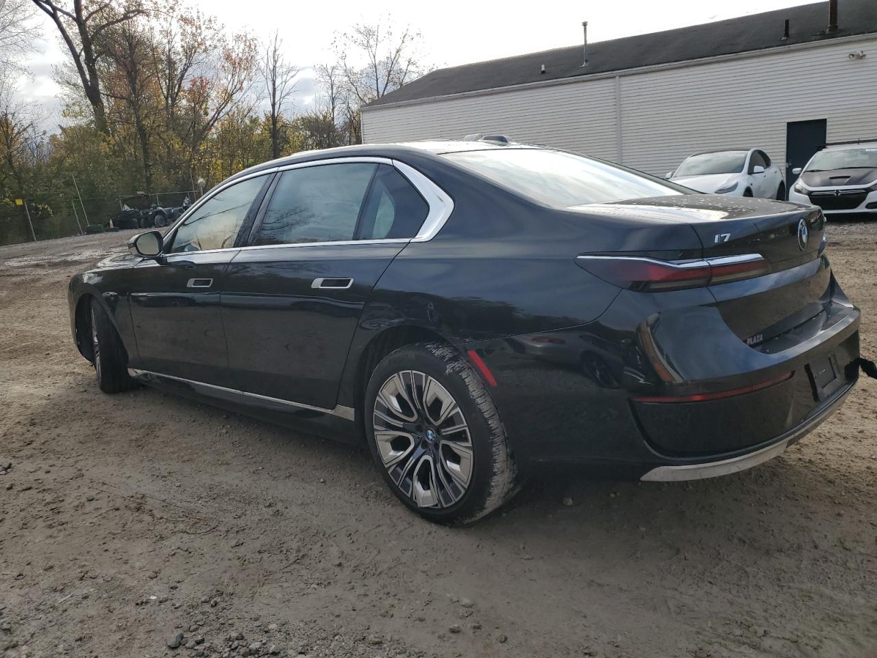 Фото: WBY43EJ06RCR02022