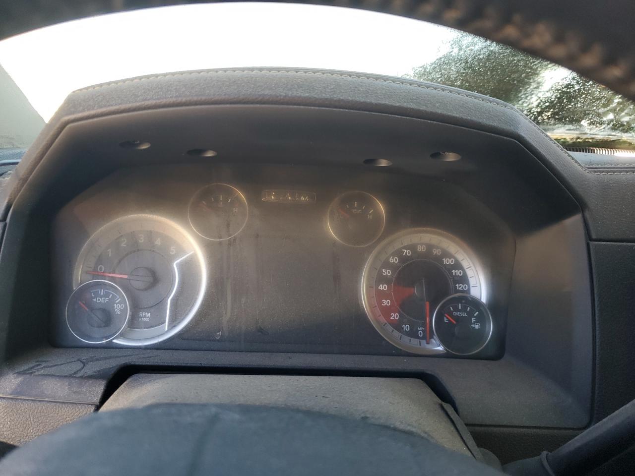 2018 Ram 2500 Laramie VIN: 3C6UR5KL4JG100974 Lot: 85303365