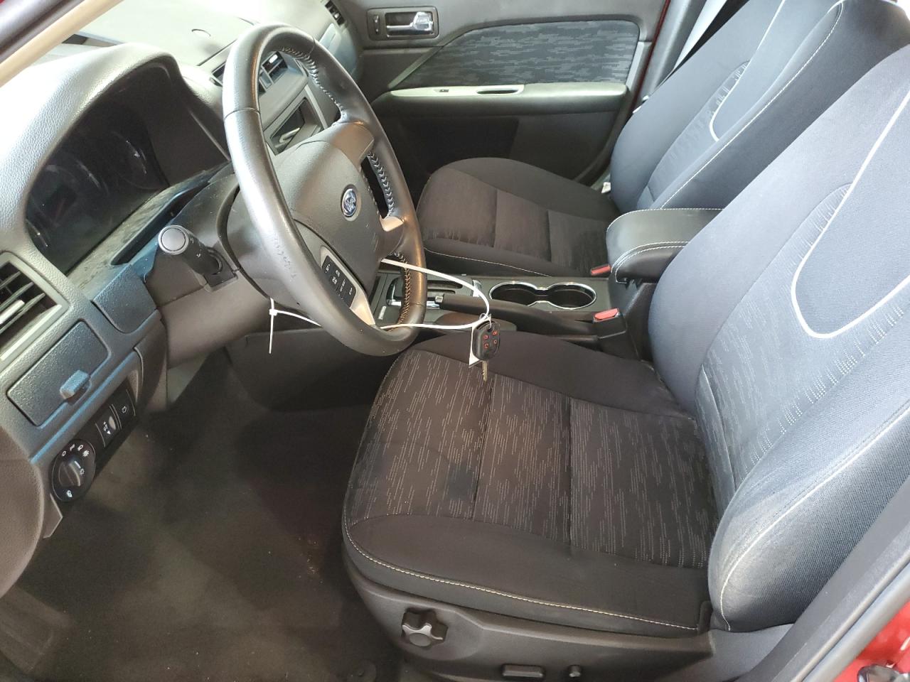 2011 Ford Fusion Se VIN: 3FAHP0HG0BR112483 Lot: 85493005