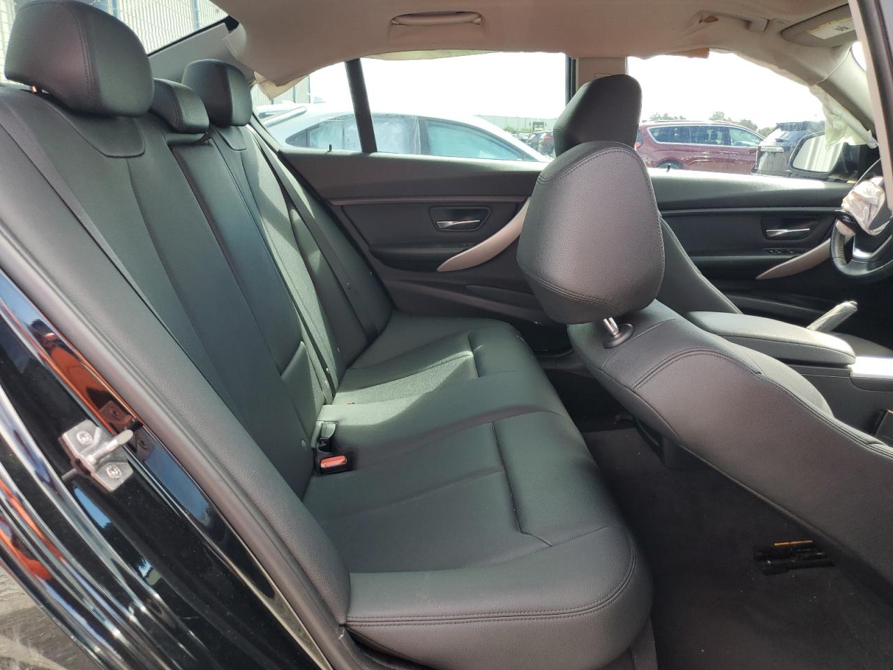 2014 BMW 320 I xDrive VIN: WBA3C3C5XEF985258 Lot: 82362305