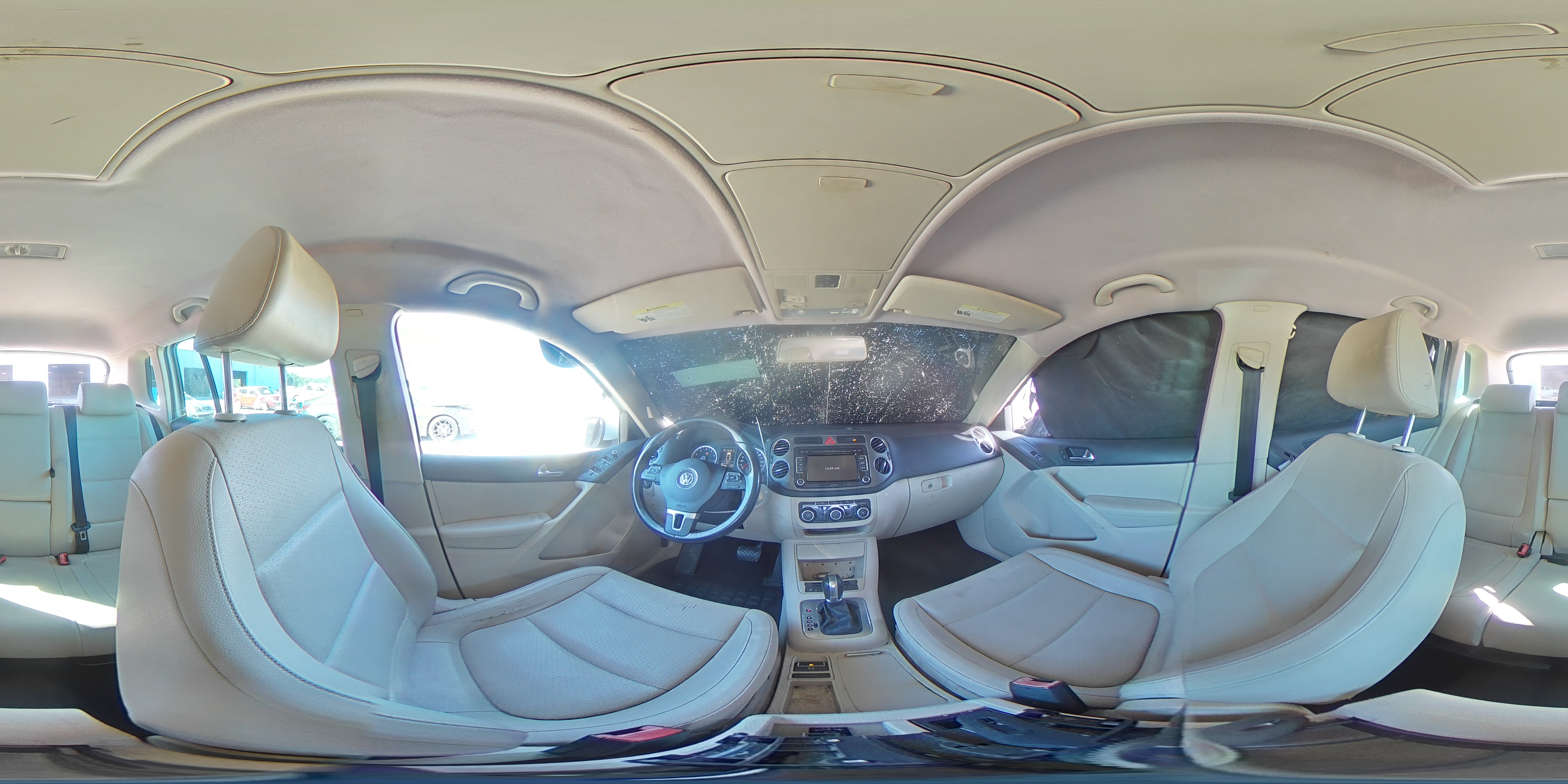 2011 Volkswagen Tiguan S VIN: WVGAV7AX6BW522198 Lot: 82470395