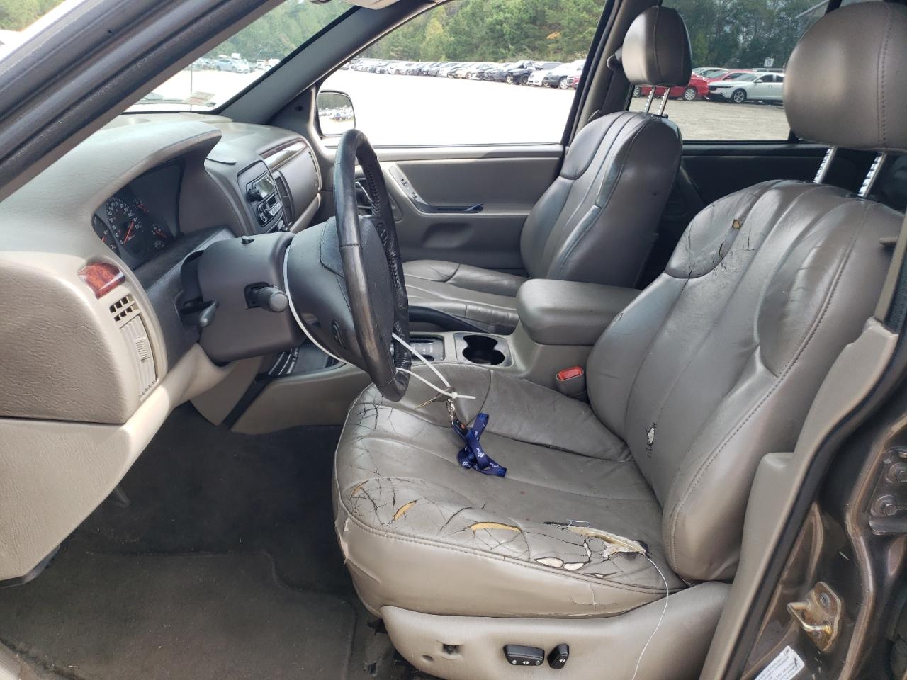 2000 Jeep Grand Cherokee Laredo VIN: 1J4GW48N5YC349003 Lot: 84806745