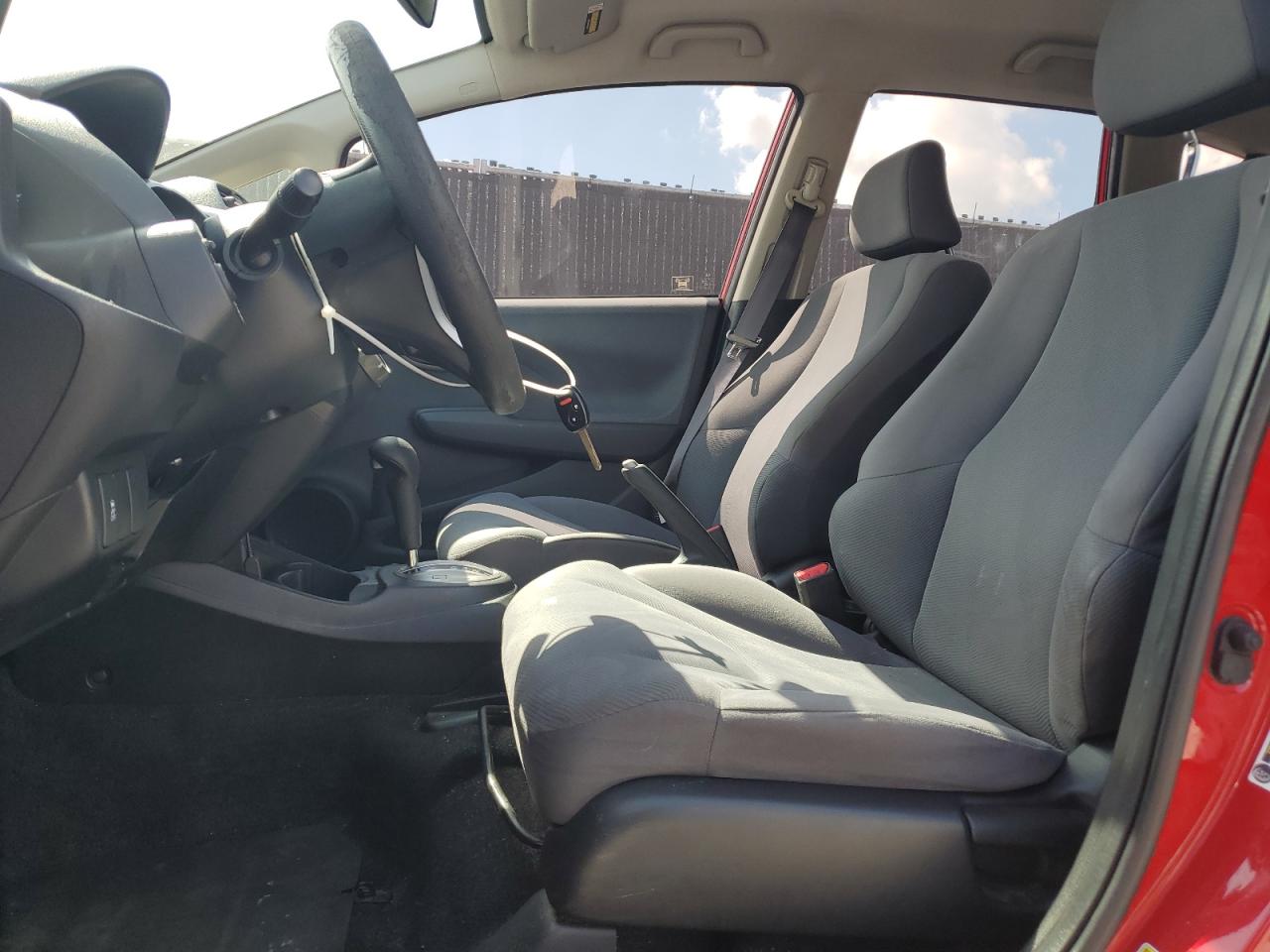 2012 Honda Fit VIN: JHMGE8H33CC009709 Lot: 81964175