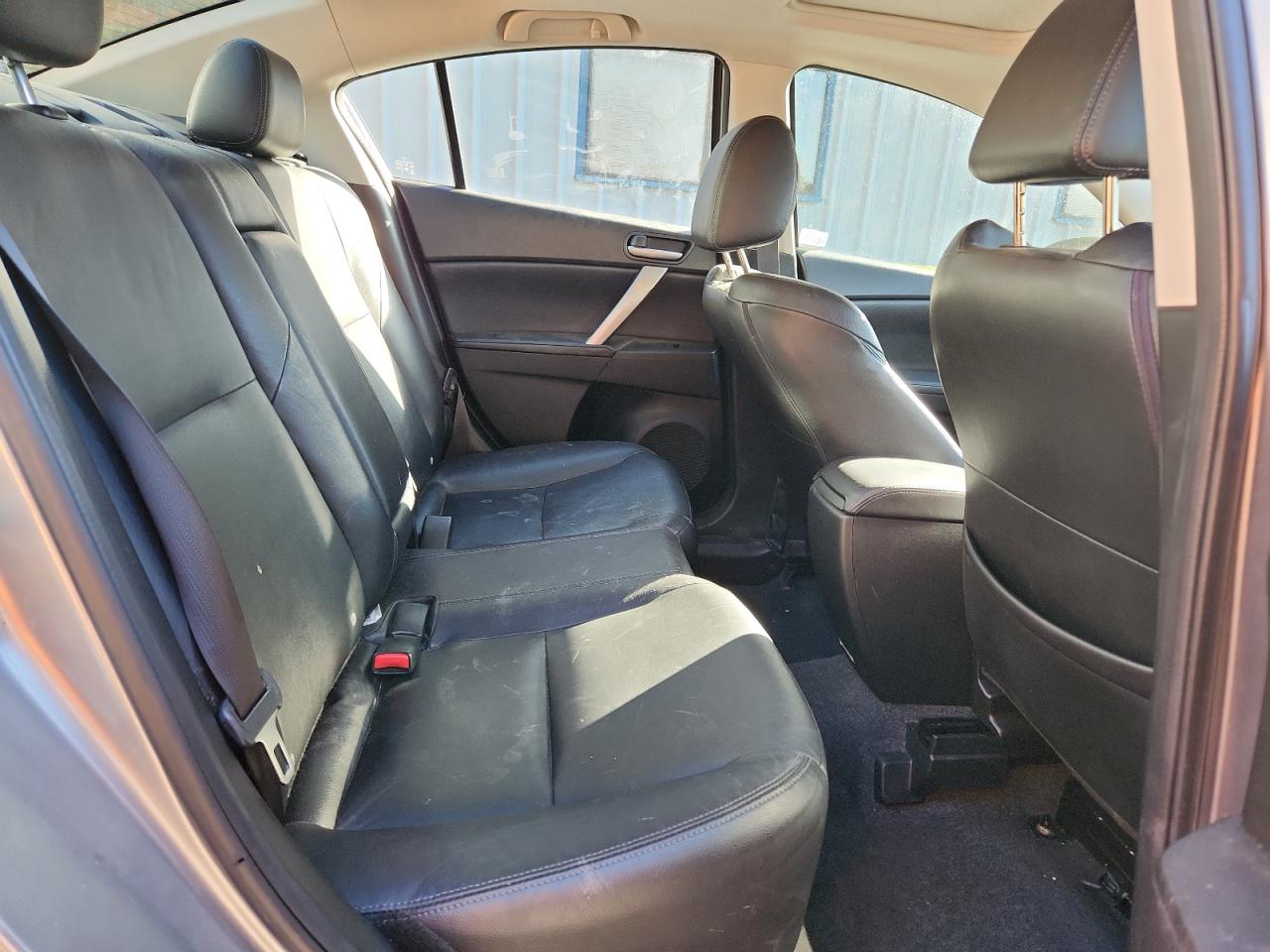 2010 Mazda 3 S VIN: JM1BL1S68A1196773 Lot: 86784425