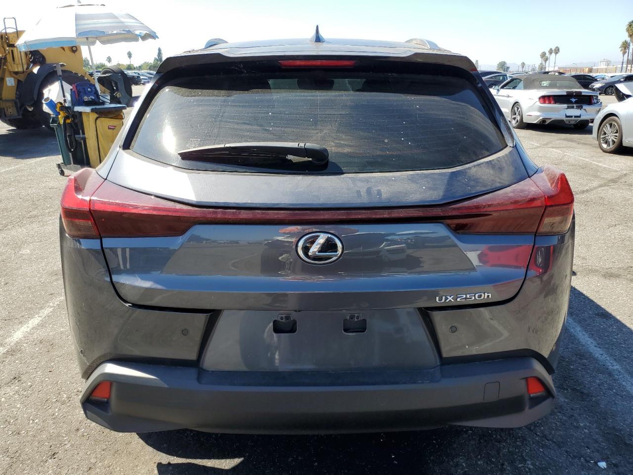 2023 Lexus Ux 250H Base VIN: JTHX6JBH4P2147604 Lot: 82268595