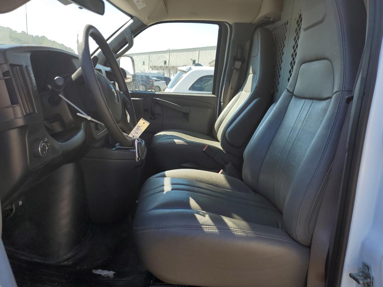 2025 Chevrolet Express G2500 VIN: 1GCWGAF78S1149950 Lot: 86692635