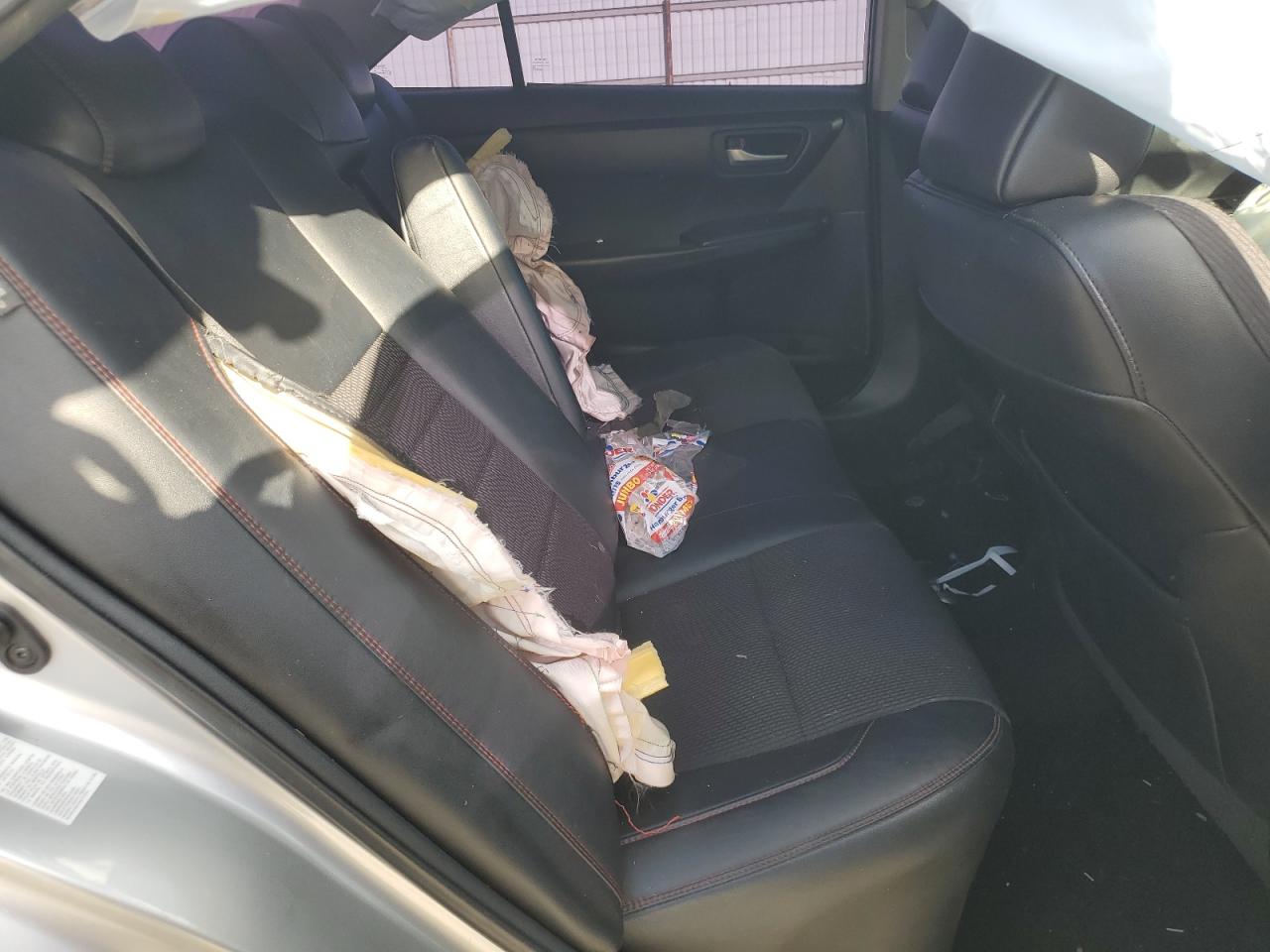 2016 Toyota Camry Le VIN: 4T1BF1FK9GU260319 Lot: 83999155