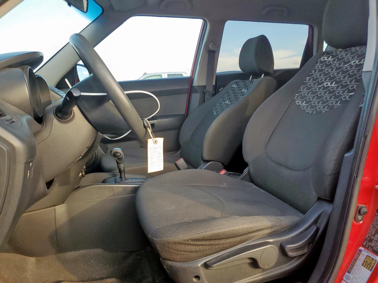 2010 Kia Soul + VIN: KNDJT2A25A7029932 Lot: 82305955