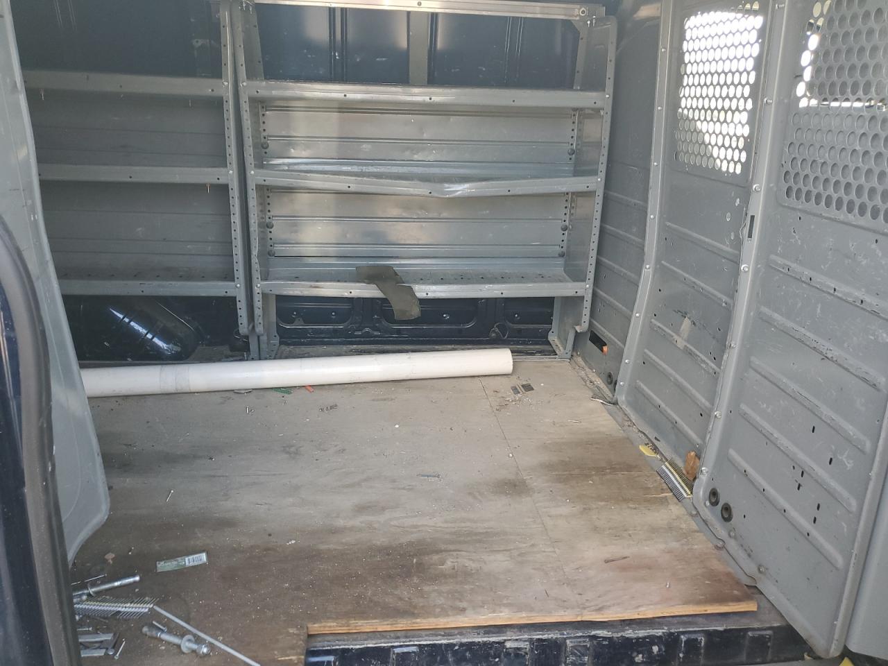 2016 Ford Transit Cargo Van T- VIN: 1FTYR1ZMXGKA67319 Lot: 86132175