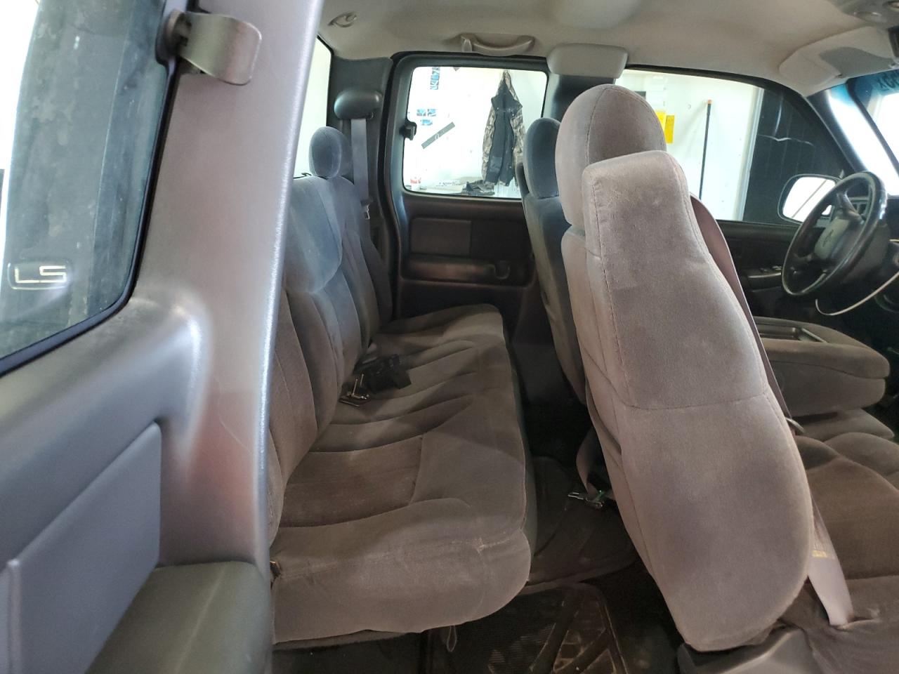 2001 Chevrolet Silverado K1500 VIN: 2GCEK19T811115227 Lot: 84865955