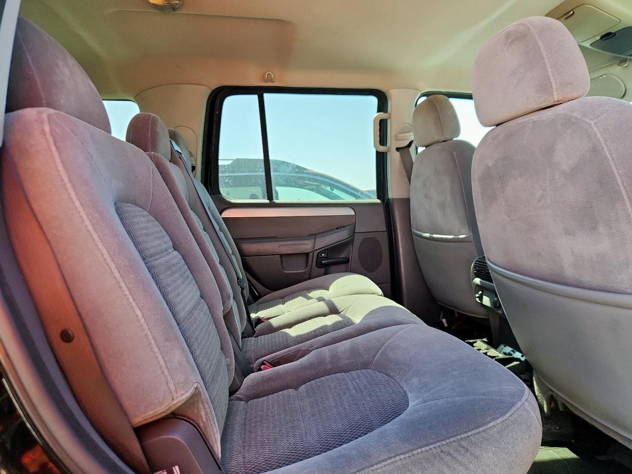 2004 Ford Explorer Xlt VIN: 1FMZU63K44UB33639 Lot: 86267095