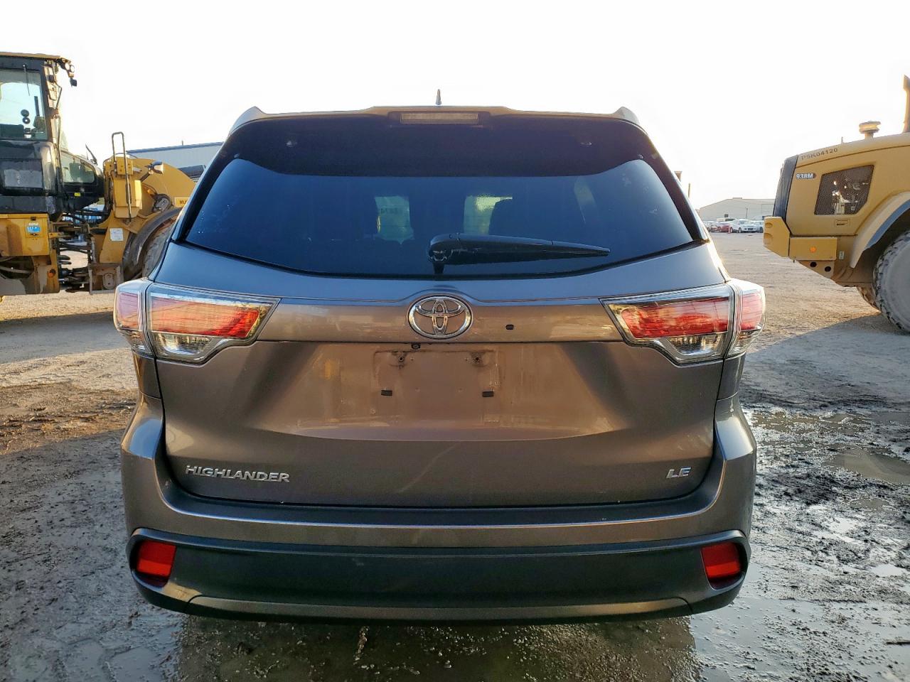 2014 Toyota Highlander Le VIN: 5TDZKRFH5ES032529 Lot: 84743375